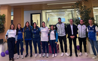 EDUCA EDTECH Group, sponsor of the Maracena Women’s Indoor Soccer team.